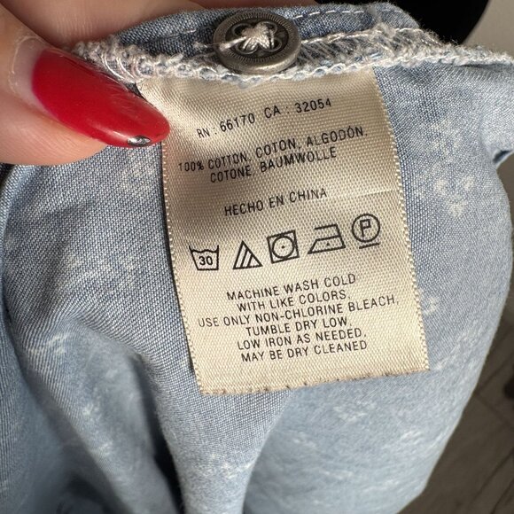 Holding Horses Light Blue Floral Button-Up Womens Cotton Shirt Small - Picture 6 of 6